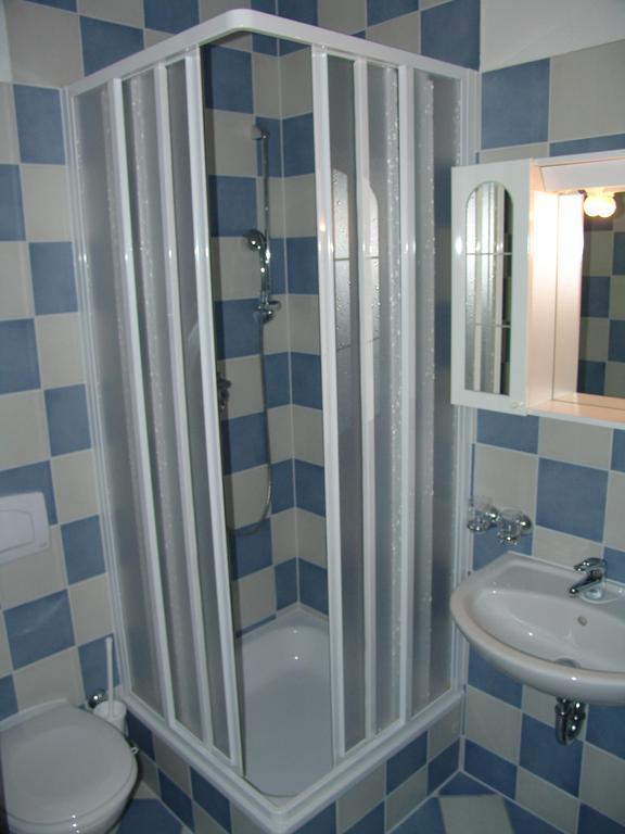 Apartments Villa Seeblick バーベ 部屋 写真